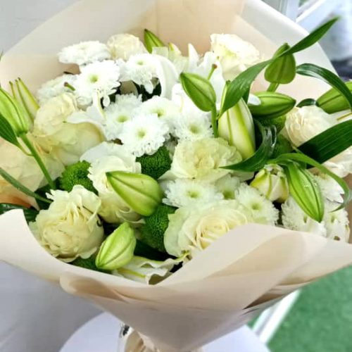 White Roses and Lilies Bouquet
